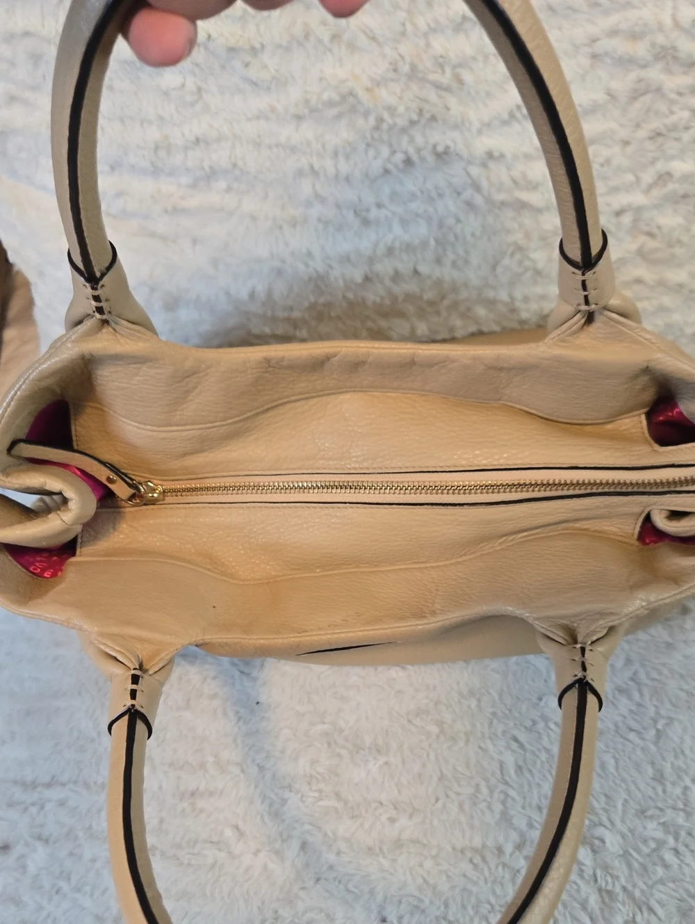 kate spade Pebbled Beige Leather Tote Bag EUC